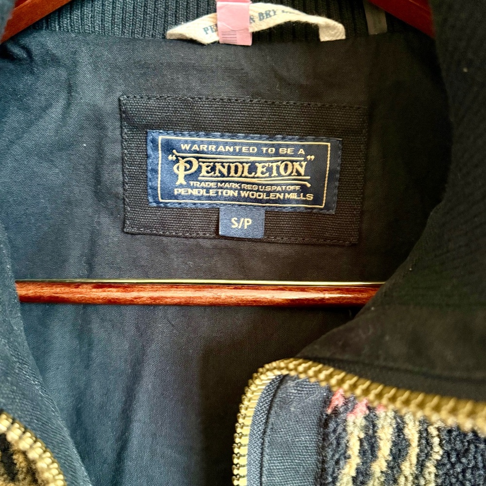 Women's Pendleton Harding Foxglove Fleece Bomber - Picture 3 of 5